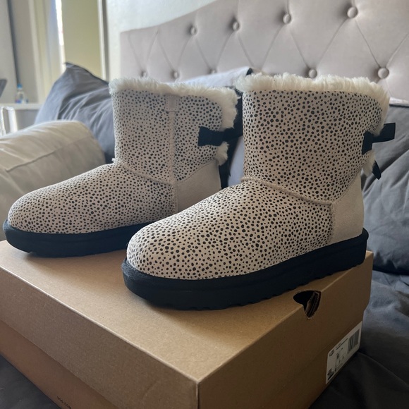UGG MICRO CHEETAH NEW W/π¦ - Picture 5 of 13